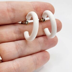 Vintage 1960s Crown Trifari Signed White Enamel Metal Hoop Clip On Earrings